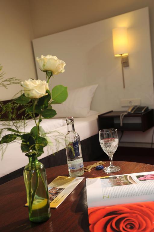 Hotel Bremer Tor Stuhr Εξωτερικό φωτογραφία