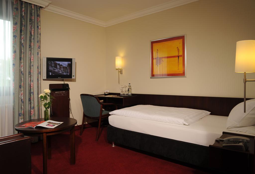 Hotel Bremer Tor Stuhr Εξωτερικό φωτογραφία